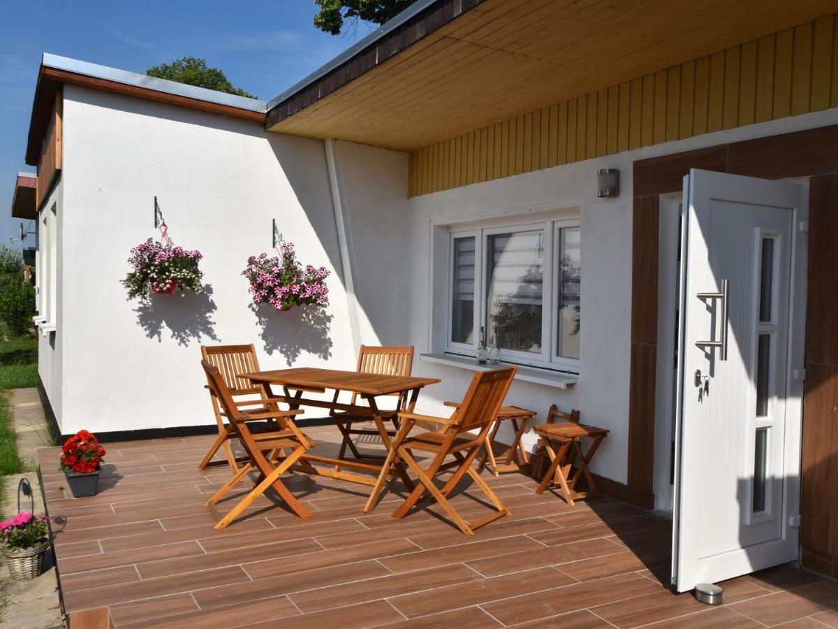 Bungalow In Boiensdorf With Fenced Terrace Bagian luar foto