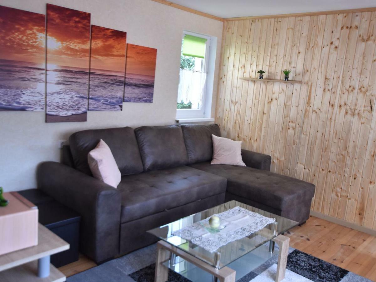 Bungalow In Boiensdorf With Fenced Terrace Bagian luar foto
